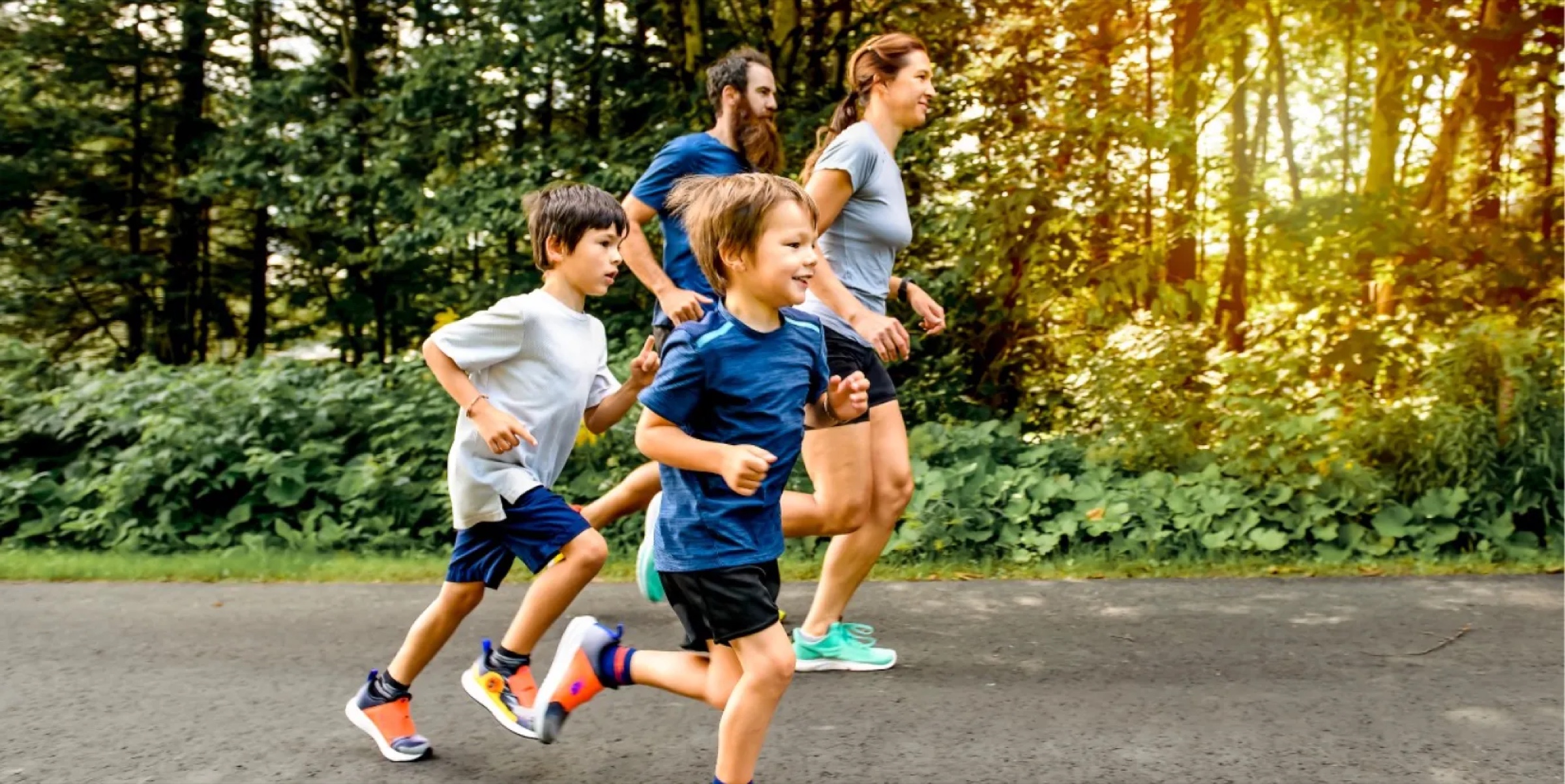 Kauma — área común y locales comerciales
