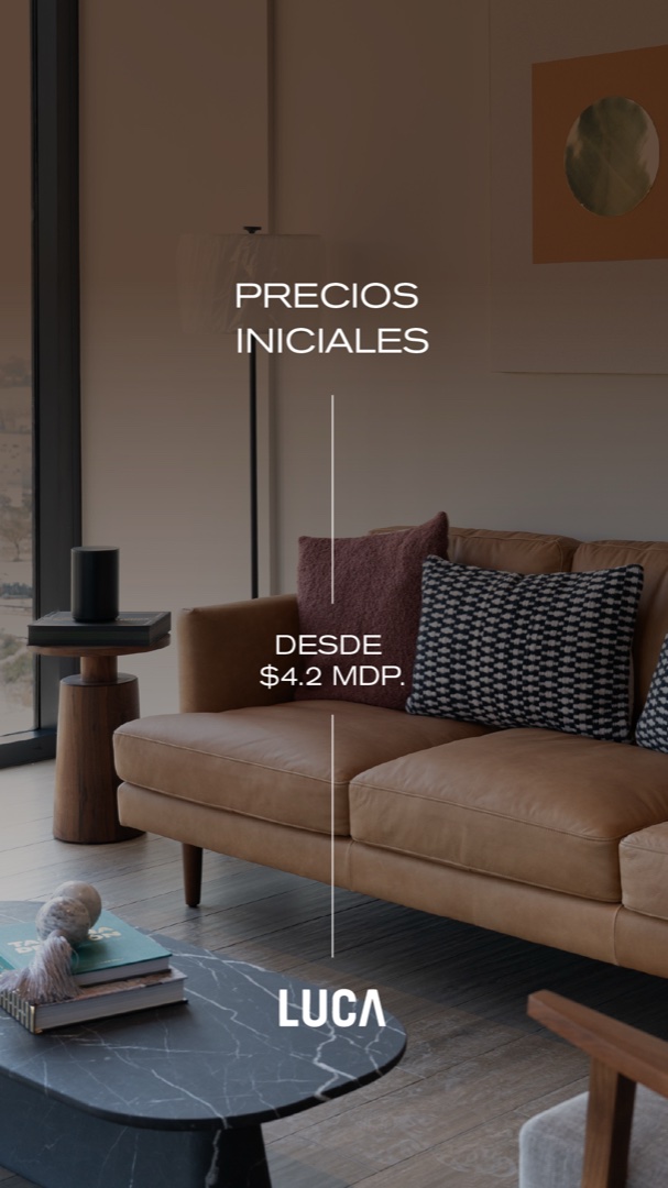 Pauta vertical — amenidades dentro de Plaza Peninsula